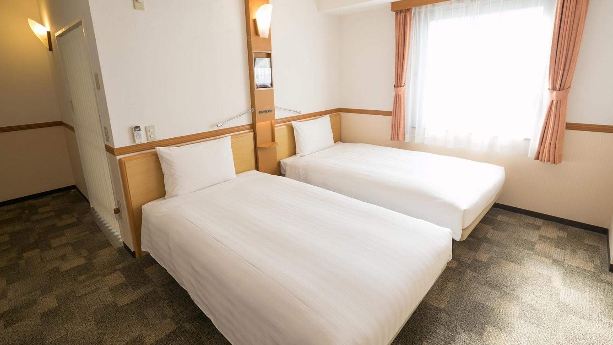 Toyoko Inn Tokyo Shinagawa-Eki Takanawa-Guchi Extérieur photo