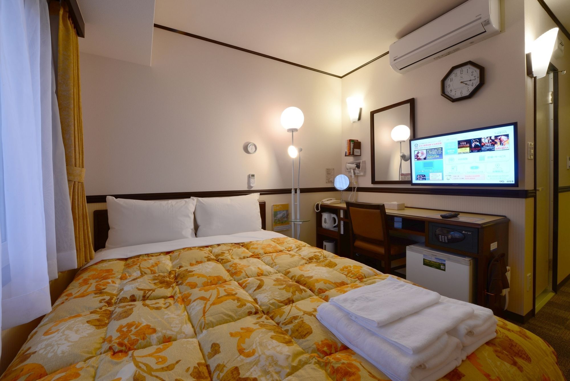 Toyoko Inn Tokyo Shinagawa-Eki Takanawa-Guchi Extérieur photo