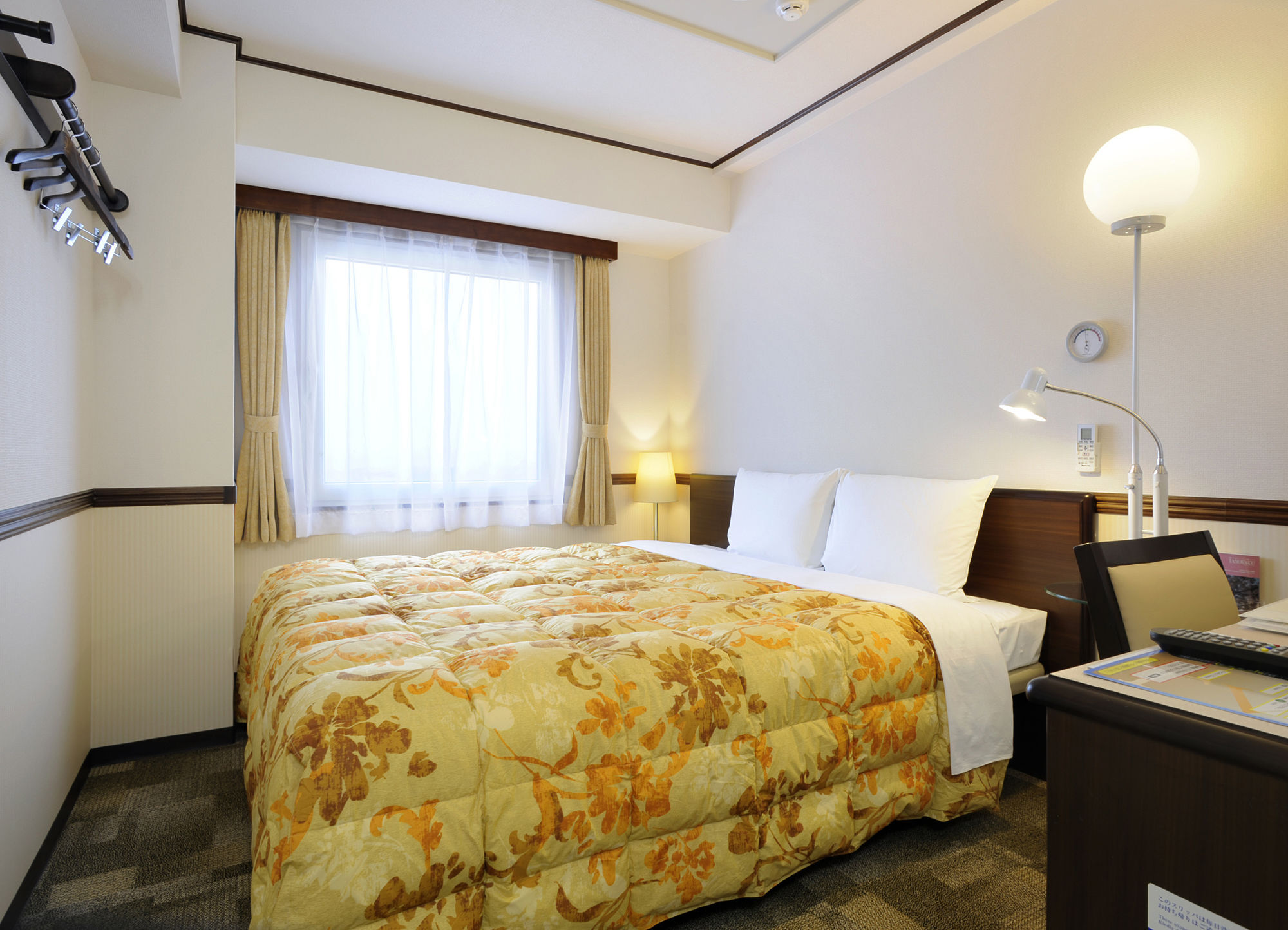 Toyoko Inn Tokyo Shinagawa-Eki Takanawa-Guchi Extérieur photo